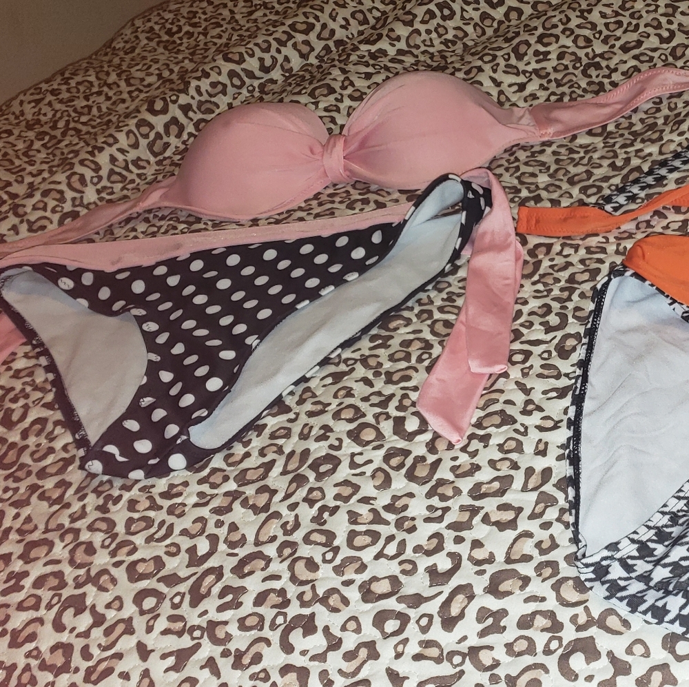 2 Bikini Sets - image 2